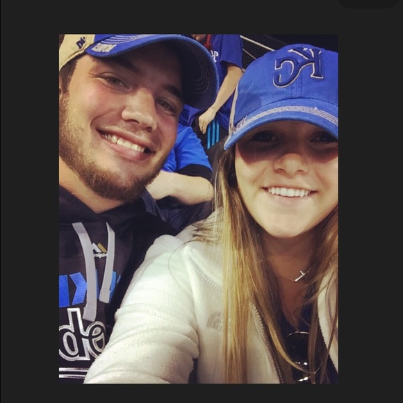 Meet your Posher, Shelby - Picture 1 of 1