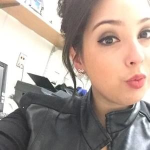 Meet your Posher, Vicky