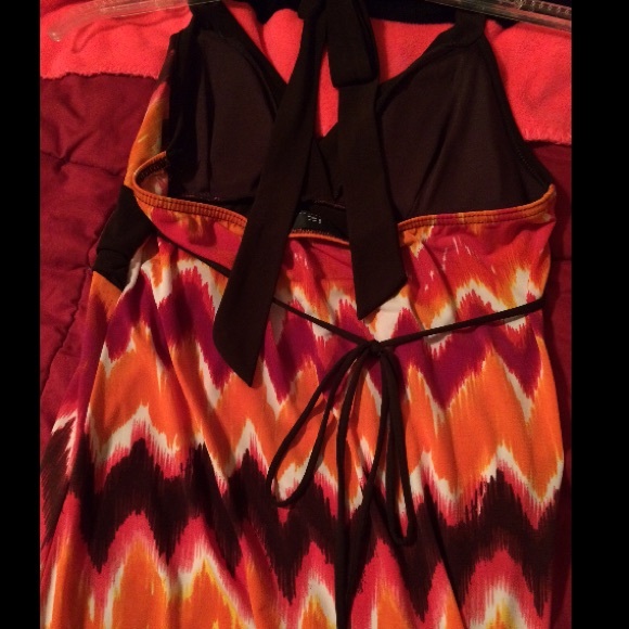 Cute Colorful Dress - Picture 3 of 4