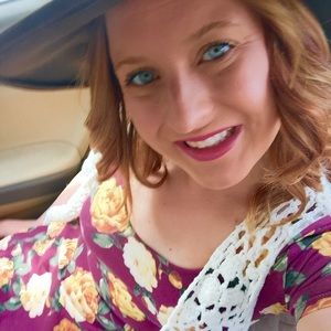 Meet your Posher, Kara
