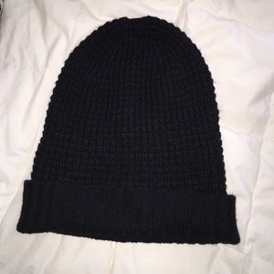 Black beanie