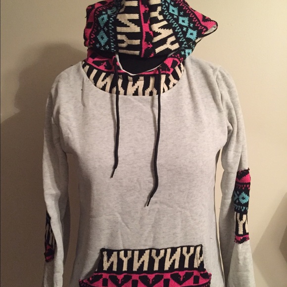 New Aztec hoodie large