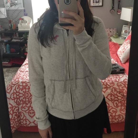 Beautiful Victoria Secret Grey Hoodie 🎀