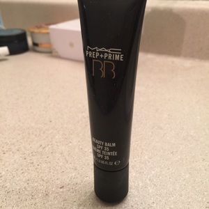 MAC cosmetics BB beauty balm in light plus