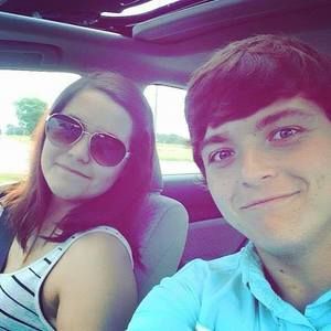 Meet your Posher, Brittney