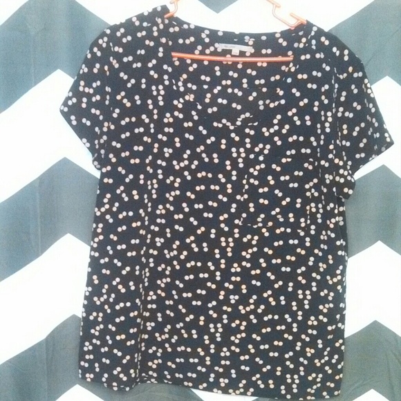 Gap navy top