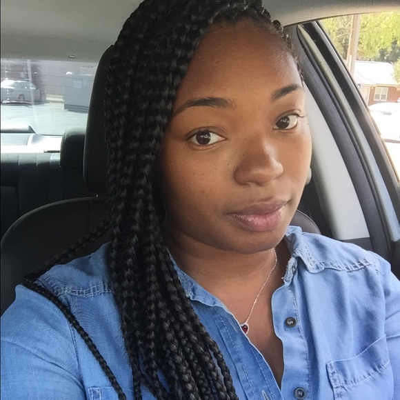 Meet your Posher, Britany - Picture 1 of 1