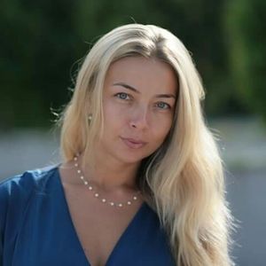 Meet your Posher, Nadia