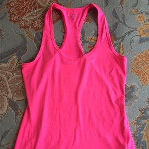 Price Drop! Hot Pink Athleta tank Size XS