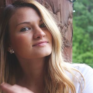 Meet your Posher, Evelyn