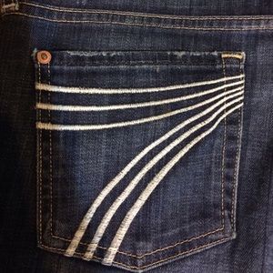 🔴Hard to find 7 for all mankind jeans🔴