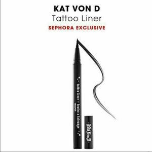 Kat Von D liner