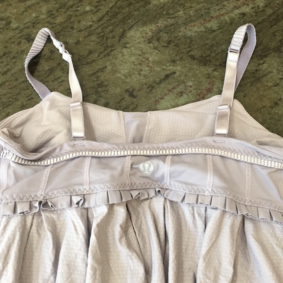 Lulu lemon top