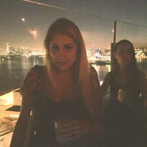 Meet your Posher, Alexandra