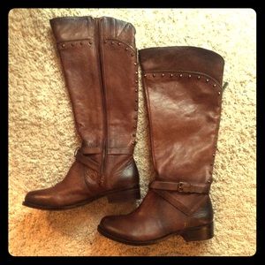 New Gianni Bini Boots