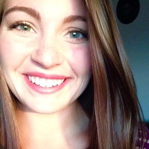 Meet your Posher, Stacey