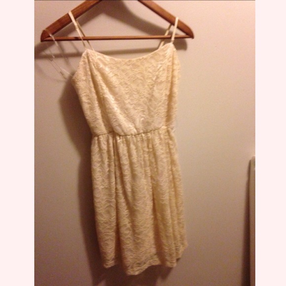 Off White Dress Size M