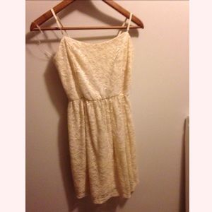 Off White Dress Size M