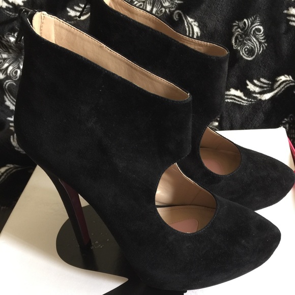 heels that look like boots