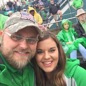 Meet your Posher, Karissa