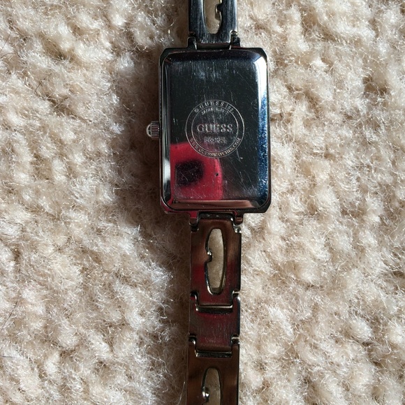 Guess watch - Picture 3 of 3