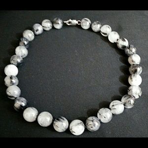 Natural stone necklace