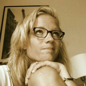Meet your Posher, Elodie