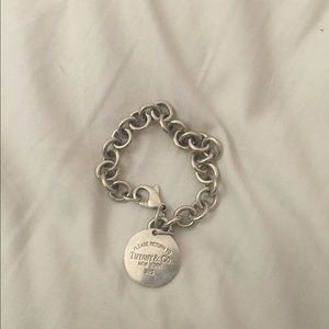 Return to Tiffany Round Tag Bracelet