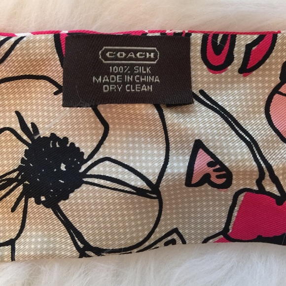 Coach Poppy Scarf/Handbag Accessory! - Picture 4 of 4