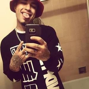 Meet your Posher, Joshua