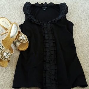 💕WHITE HOUSE BLACK MARKET SLEEVELESS TOP💕