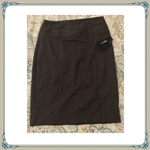 NWT‼️ Brown Pencil Skirt