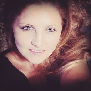 Meet your Posher, Dana