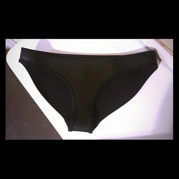 Triangl "Milly style" bottoms