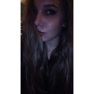 Meet your Posher, Annie