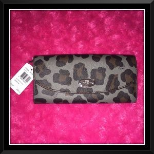 Pre Weekend Sale!!! Coach Ocelot Wallet