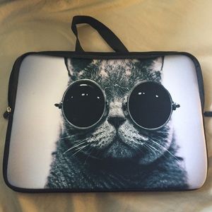 NWOT Hippy Cat Laptop Case