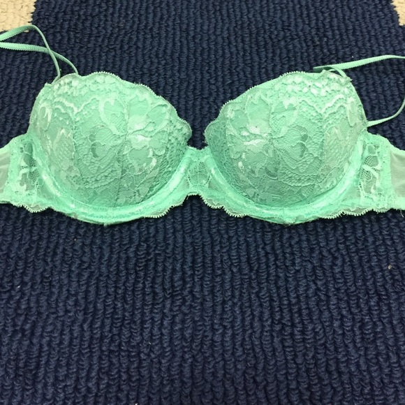Victoria's Secret PINK bra