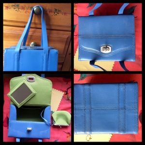 Ann Taylor box style leather handbag with extras👜