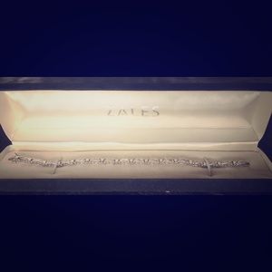 Baguette Diamond "X" Bracelet in 10K White Gold