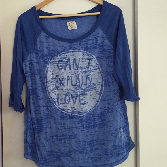 ⚡️2HRSALE⚡️Blue American Eagle Outfitters Shirt