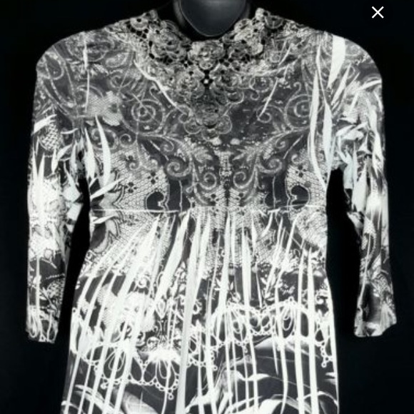 One World Black and white shirt
