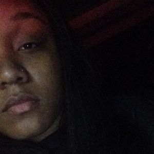 Meet your Posher, Justina