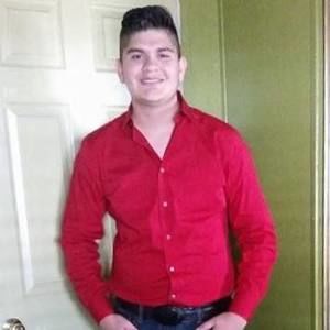 Meet your Posher, Luis