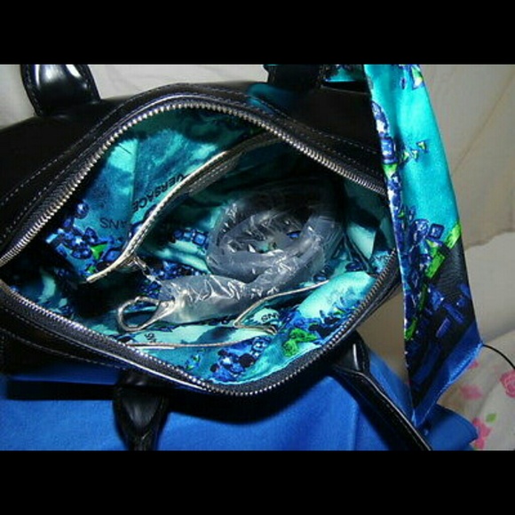 Versace Jeans handbag - Picture 2 of 4