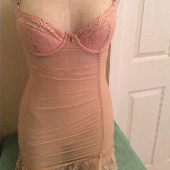 VS very Sensual lingerie