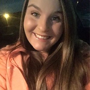 Meet your Posher, Hailey