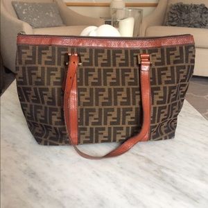 Authentic FENDI shoulder bag.