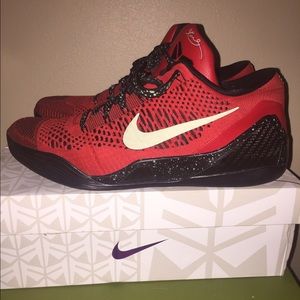 KOBE 9 ELITE LOW university red/black/turquoise