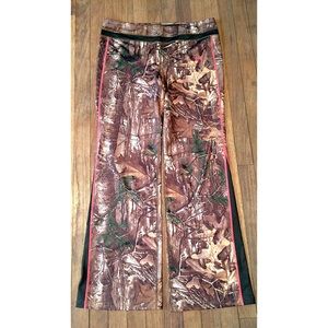 💥 NEW! Under Armor Realtree Cold Gear Yoga Pants!